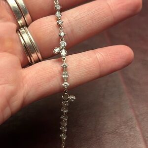 Pandora 
Sparkling Herbarium Cluster Chain Bracelet
Sterling silver